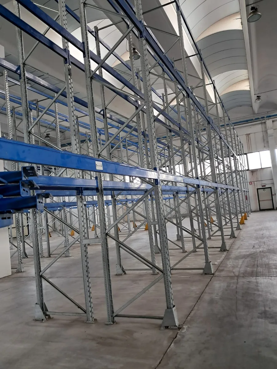 Scaffalatura industriale usata modello Marcegaglia