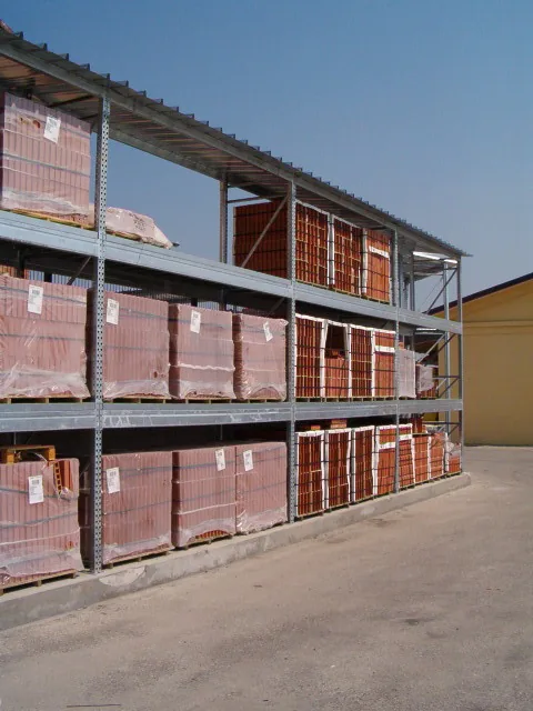 Portapallet con tettoia
